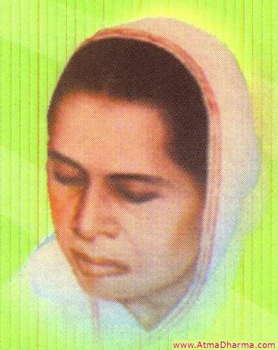 Bahenshree Champaben was a student of Gurudev Shree Kanji Swami. Pujya Champaben obtained samyakt darshan  (self-realisation) at a very young age. She also had knowledge of previous her births